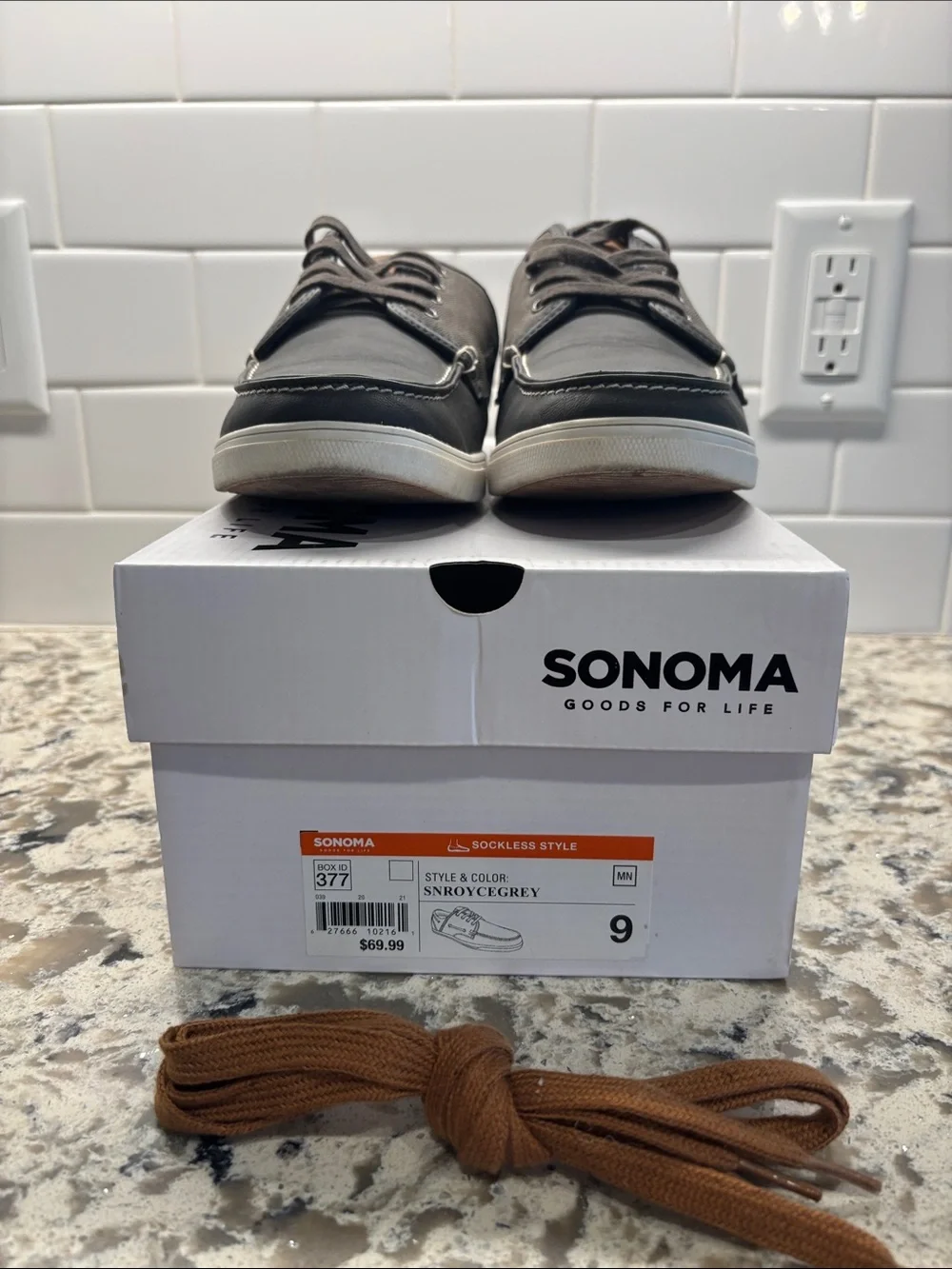 Sonoma Men’s Gray and Brown Boat Shoes